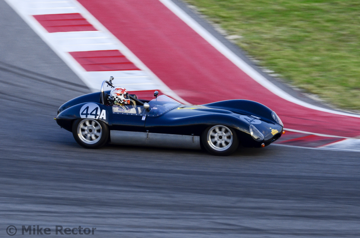 ClassicCarRaces-075.jpg