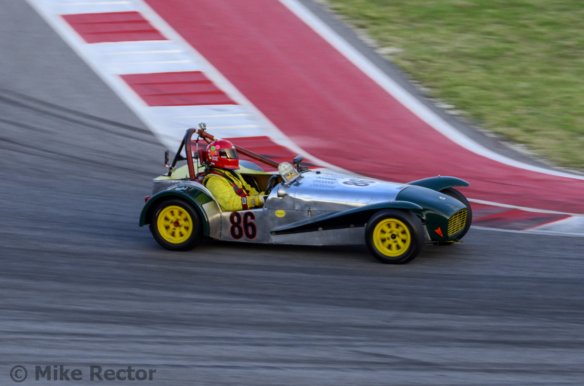 ClassicCarRaces-076.jpg