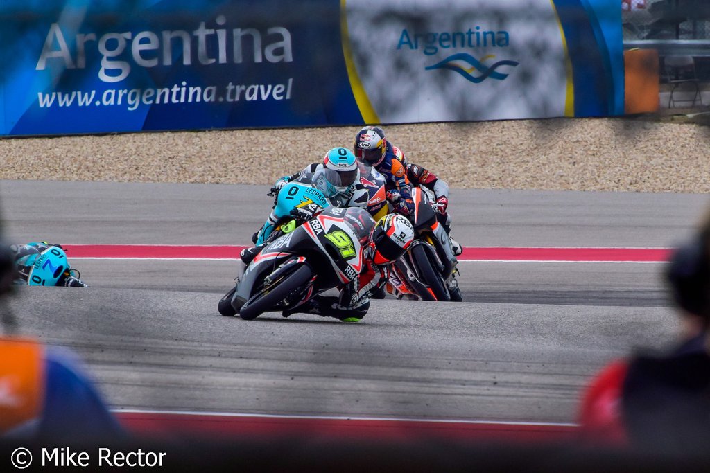 2015.04.11-Moto3 Practice (243).jpg